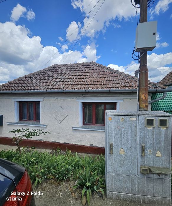 Casa Sanmartin ideala pt pensiune, restaurant, teren intre 500-2200 mp