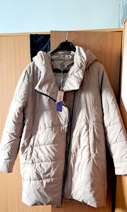 Продам осенний куртку