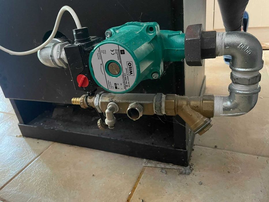 Камина с вода риза