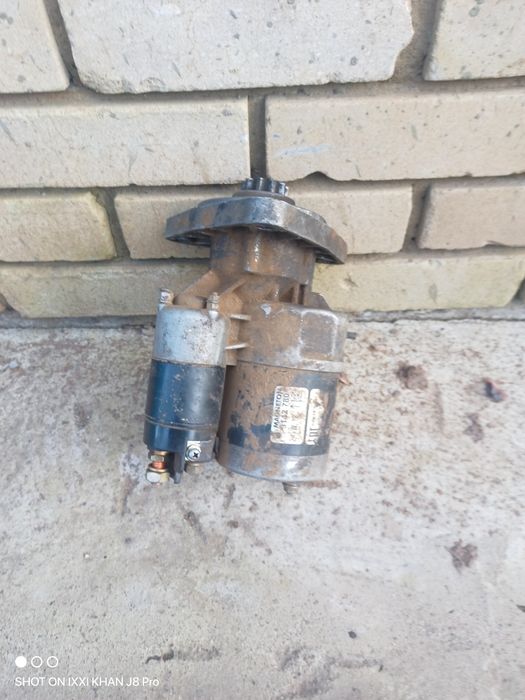 Продам стартер МТЗ- 80