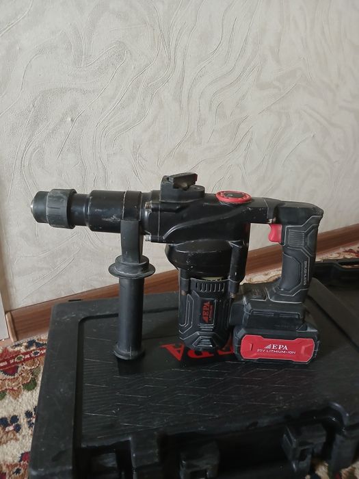 перфоратор epa аккумуляторный