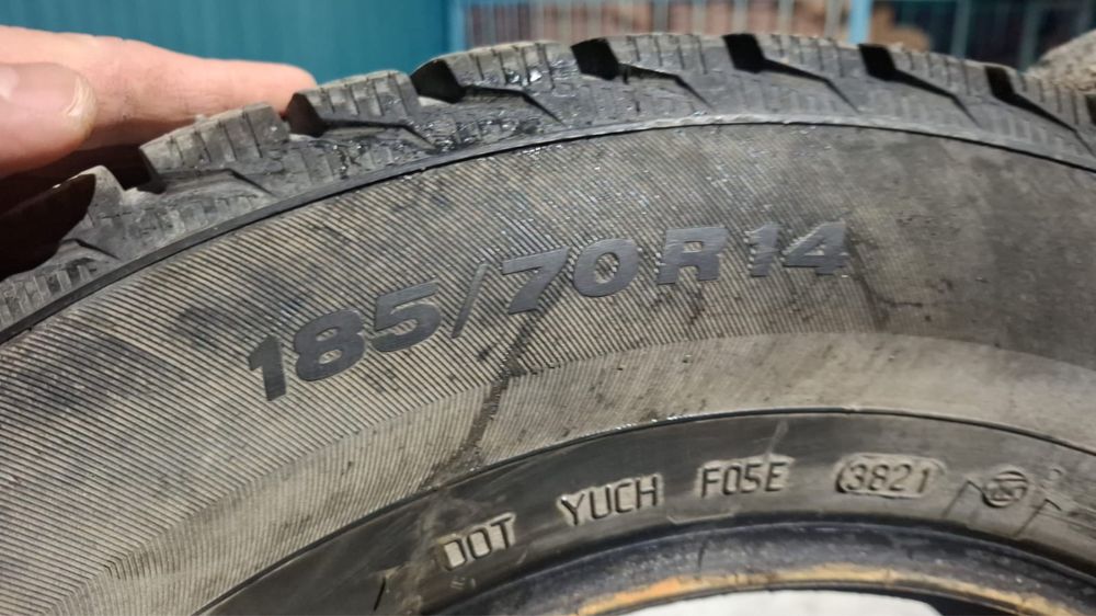 185/70R14 шины в отличном состоянии