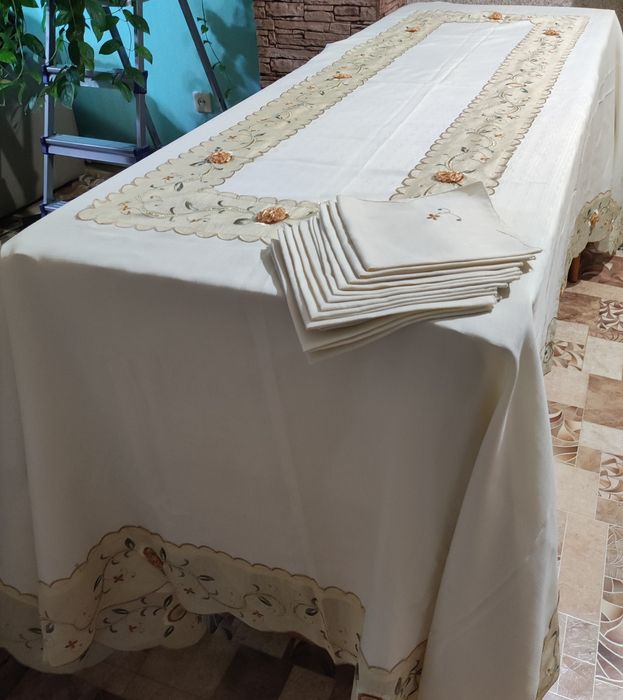 Скатерть тканевая 175x265 см