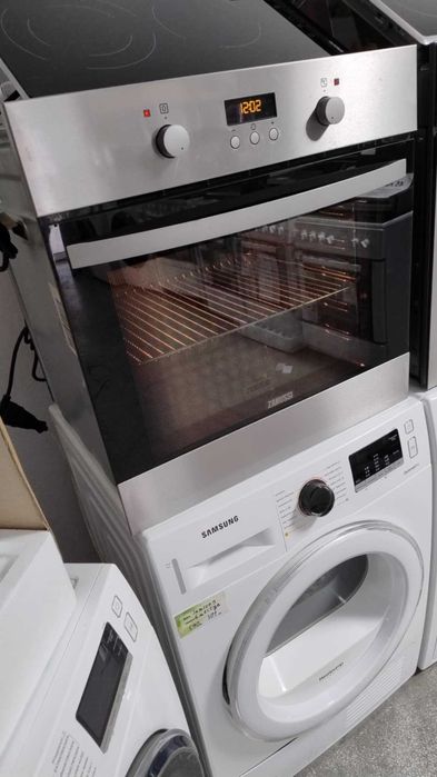 Фурна за вграждане ZАNUSSI 74л INOX-ИНОКС ZOB35602XK