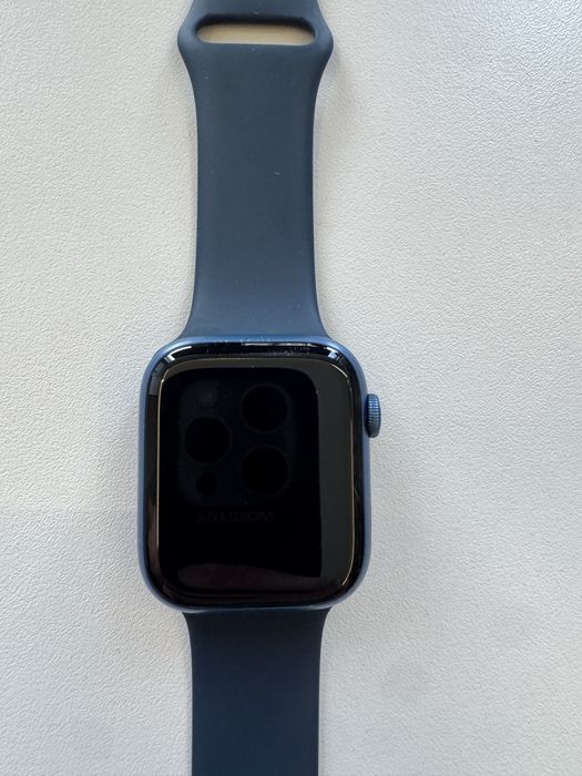 Apple watch series 7 blue aluminium case GPS 45 mm