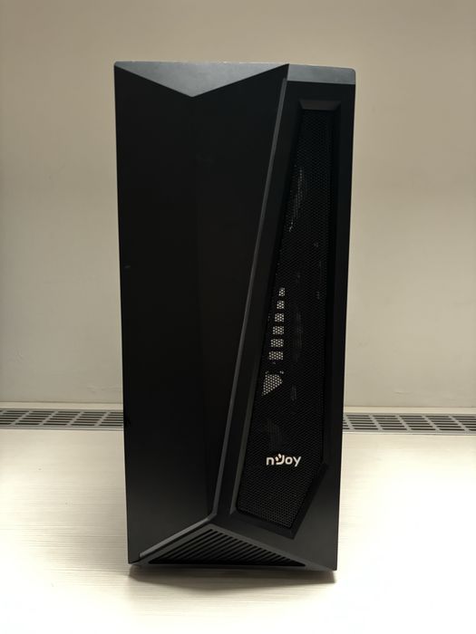 Carcasă PC nJoy Motion cu RGB – airflow bun, ideală pentru gaming