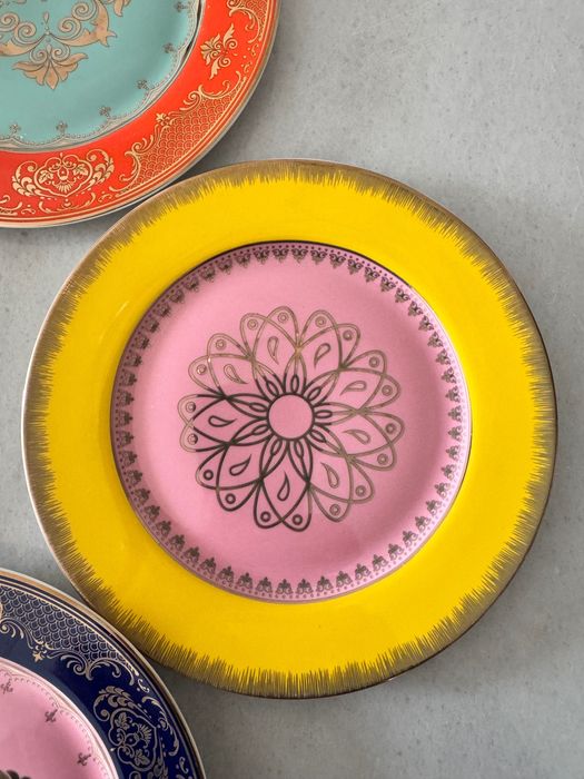 Чинии порцелан 4 бр