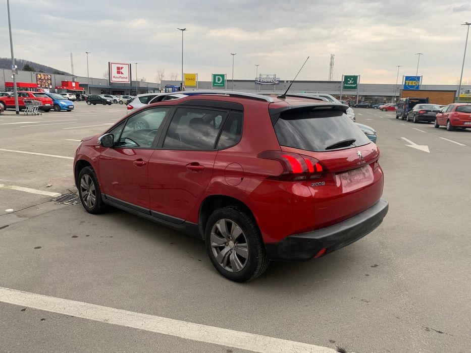 Peugeot 2008 GT line impecabil