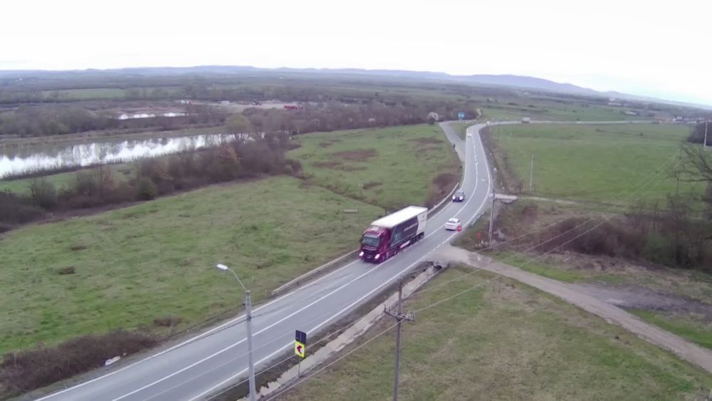 Vând drone holly stone noi,1 tableta Samsung tab 4..10inchi