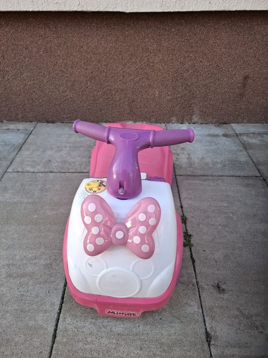 Mașinuța cu Mickey Mouse și melodii