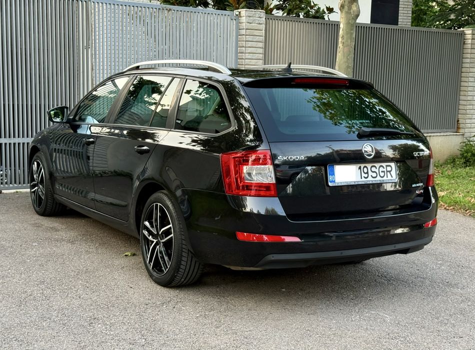 SKODA Octavia 2013 — imagine 2