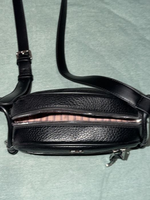 Чанта DOCA черна