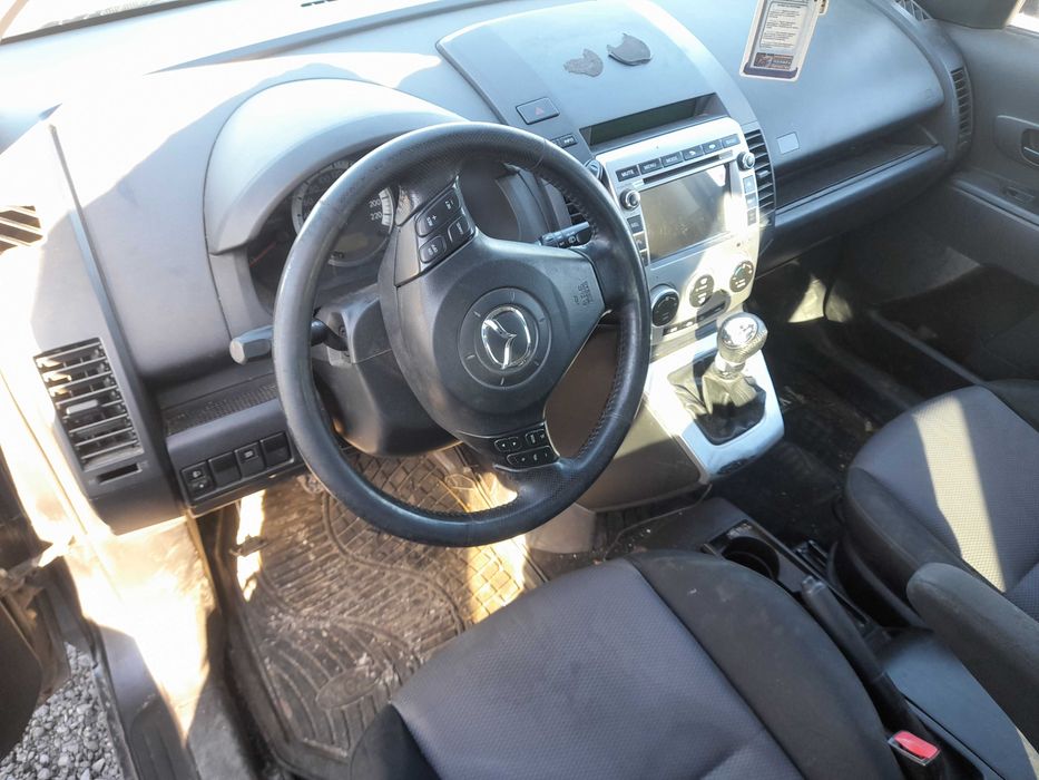 На части! Mazda 5 2.0 CD