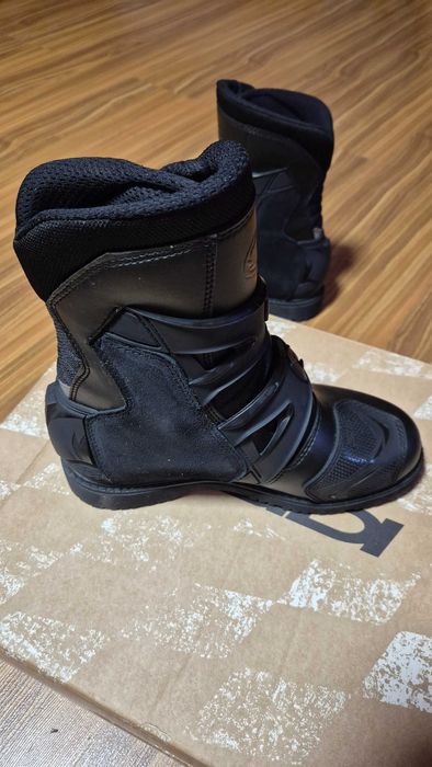 Vand Ghete Moto SIDI Adventure Noi Noute fara eticheta