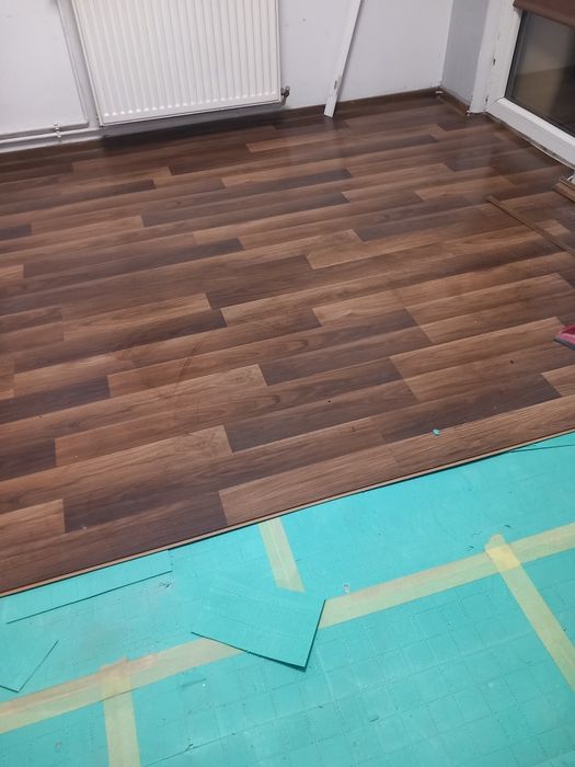 Parchet laminat folosit