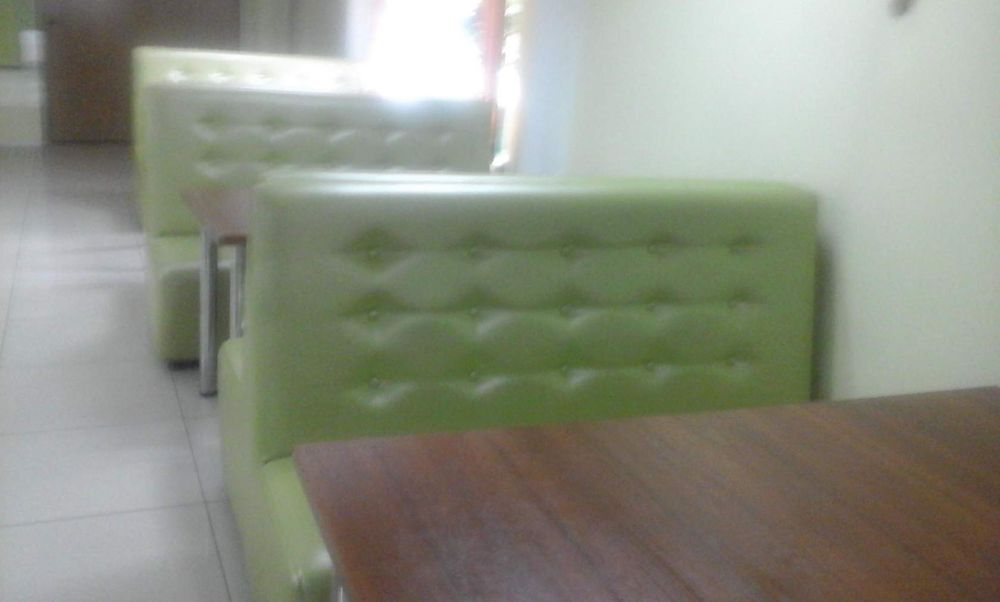 Диванчики для кафе