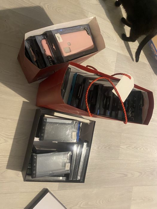 Продам чехлы для телефонов