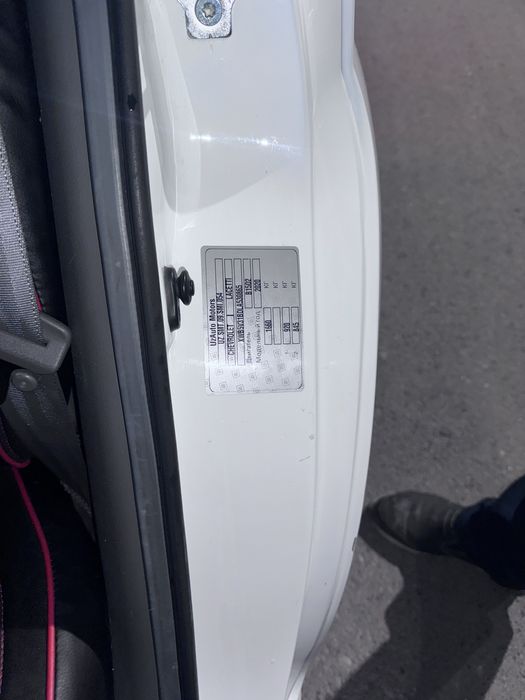 Chevrolet jentra 1,5 atmosferniy (stock) srochno sotiladi!!!