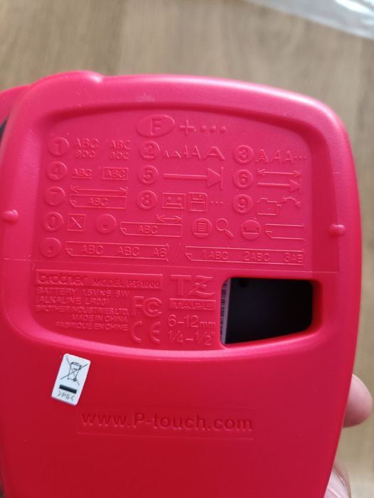 Етикетен принтер brother  P-touch 1000