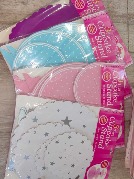 Suport etajat pt prajituri, briose, 2 buc/set, diverse modele