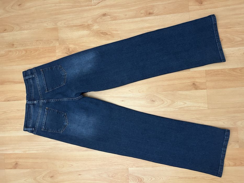 Дънки с камъчета