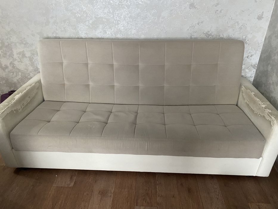Продам диван с креслом