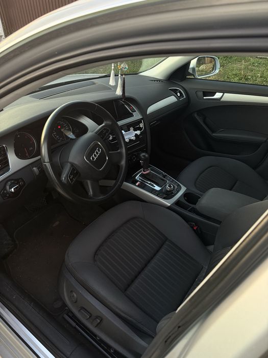AUDI A4 Avant 2011 — imagine 3