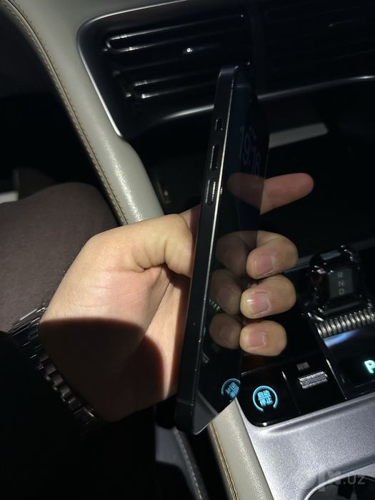 Iphone 15 pro max Black