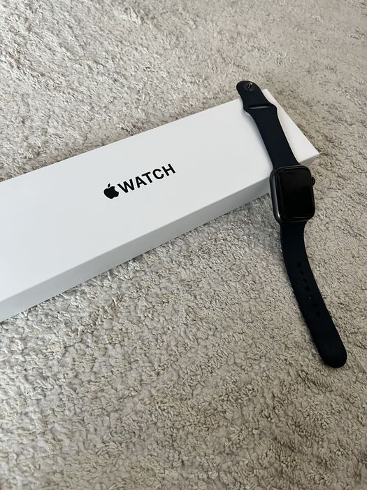 Apple Watch SE 44 mm