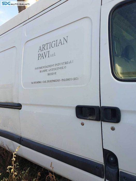 Bandou Ornament Plastic de pe Usa Portiera Dreapta Laterala Culisanta Nissan Interstar 2003 - 2010 Cod bdpdlcsdgbrm1