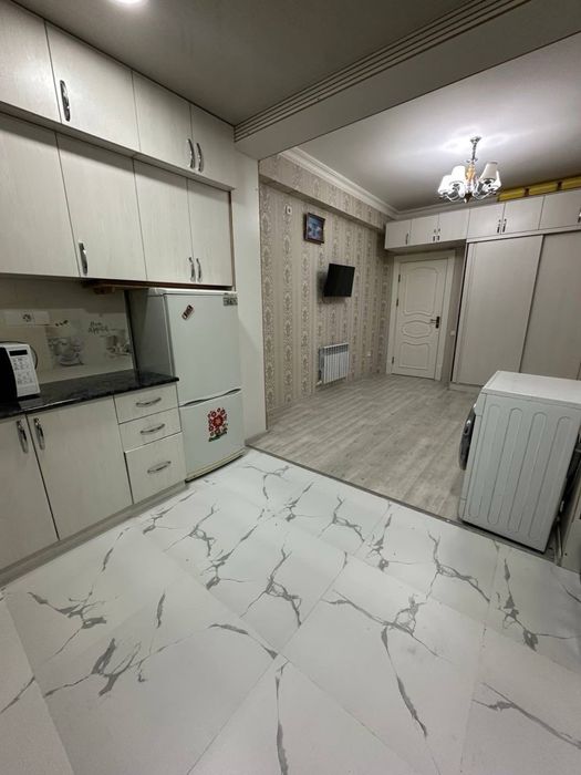 Green house 3 metro bekati 2 xona 82 kvmetr xamma jihozlari bn 4 etaj