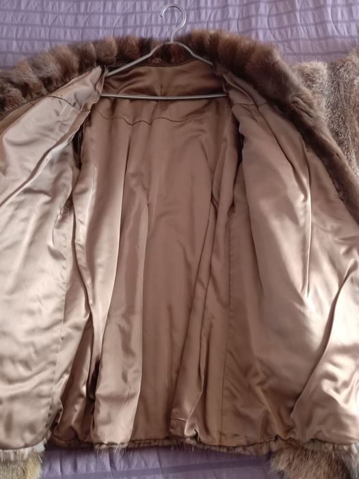 Продам три шубы.