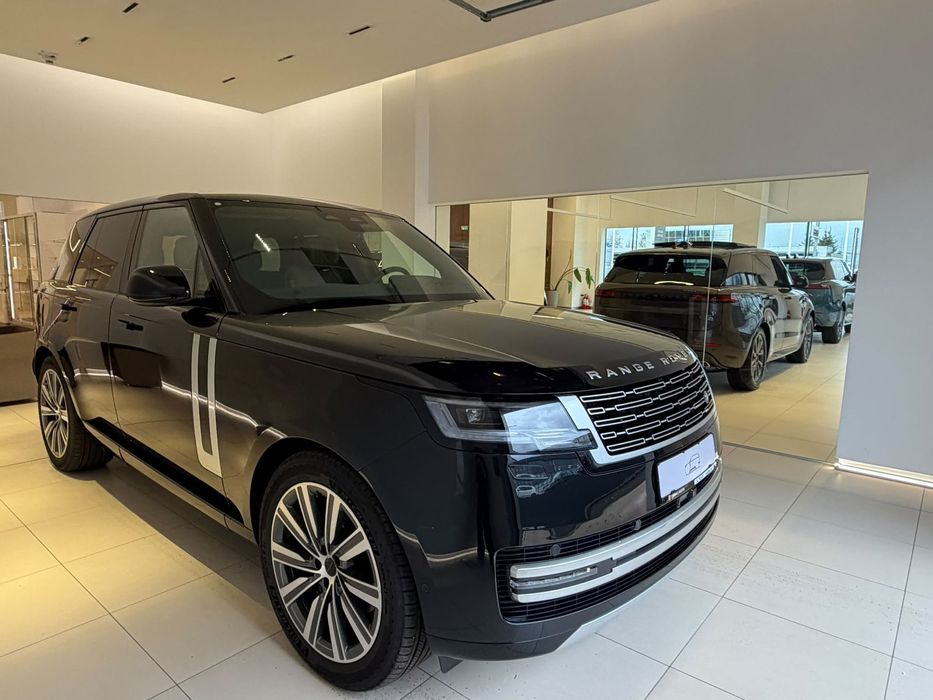 Land Rover Range Rover 2025 hibrid, 161.659 € — imagine 2