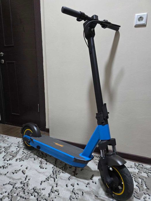 Электросамокат 55км запас хода, Почти новый.