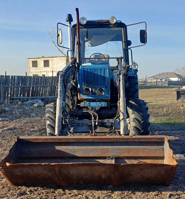 трактор сатылады.