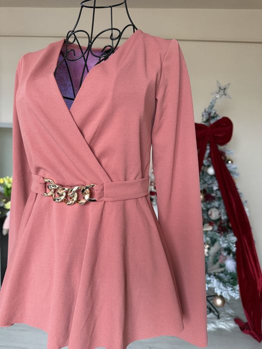 Bluza Xs- Amisu- noua, cu eticheta