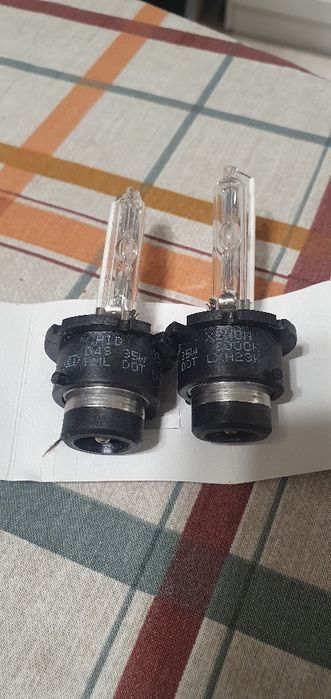 Ксеноновые лампы D4S