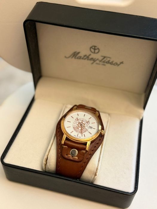 Часы наручные Tissot