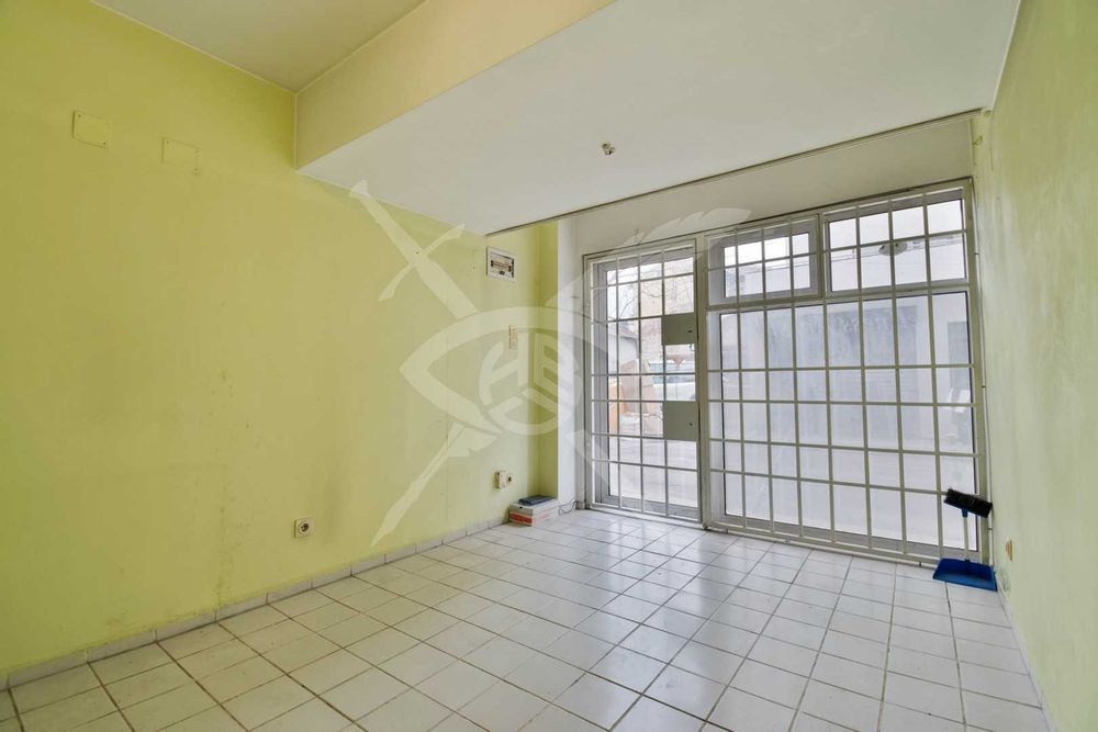 Дава се под наем Магазин в София, Център - 16 кв.м за 59349.21 € - Снимка #1