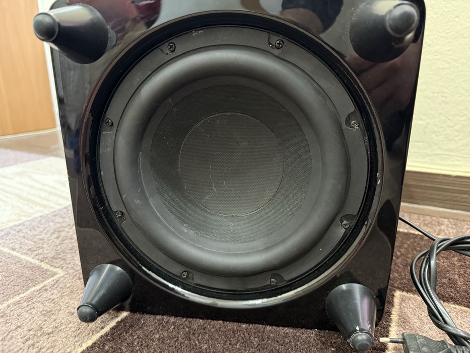 Harman Kardon 8” HKTS-210 Subwoofer