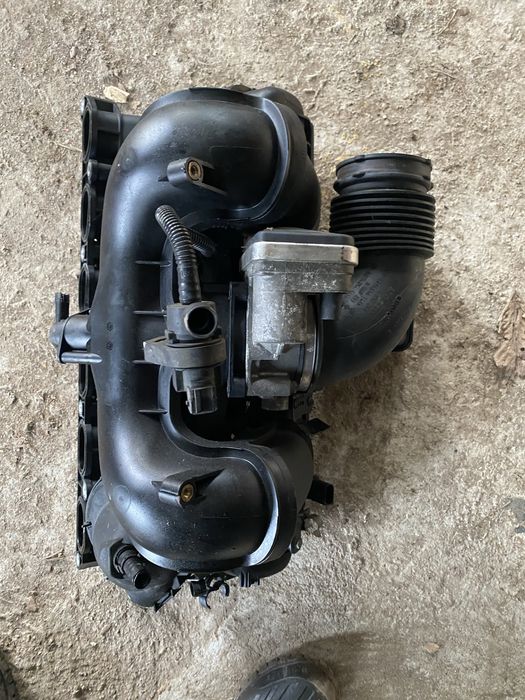 Всмукателен колектор  BMW 3.0i 258hp N52B30 Н52Б30  E90,e60,x5,330i,