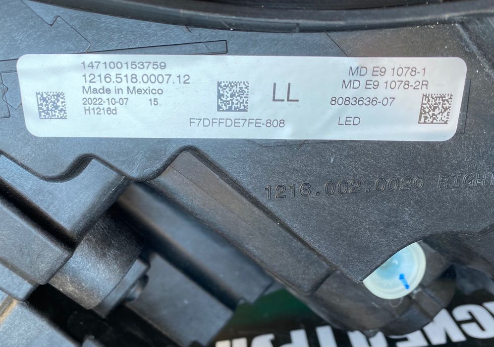 Фар far десен фарове за Бмв Bmw M2 G42 G87 coupe Shadow Black