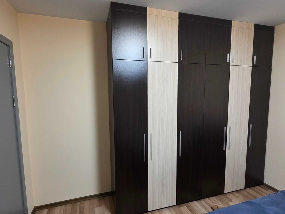 Гардероби с надстройки