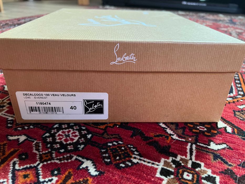 Christian Louboutin Decalcoco 100, велур, номер 40, оригинални, с кутия