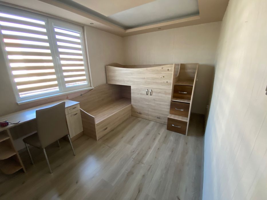 Легло на два етажа