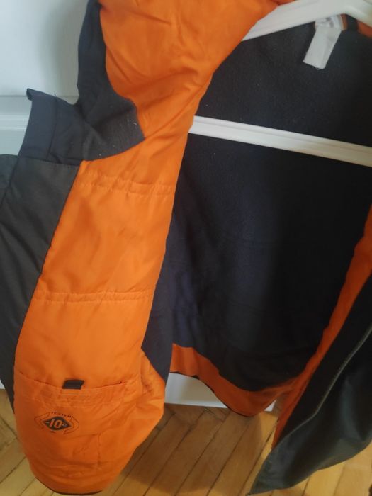 Geaca iarna impermeabila XL drumetie/ oras -10 grade