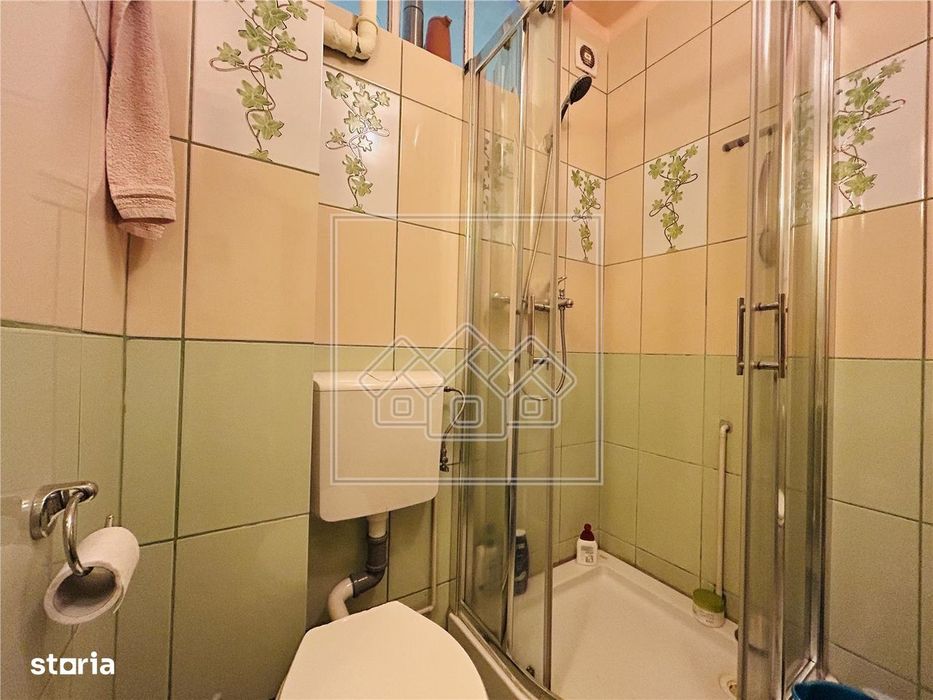 Garsoniera mobilata si utilata, 27 mp utili - Zona Terezian