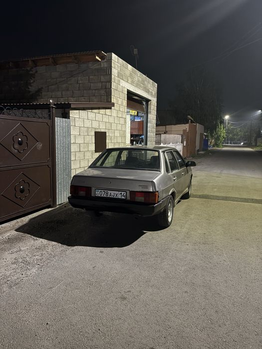 Продам ваз 21099