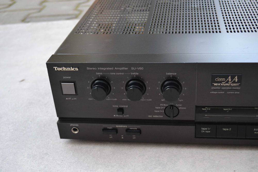 Amplificator Technics SU V 60