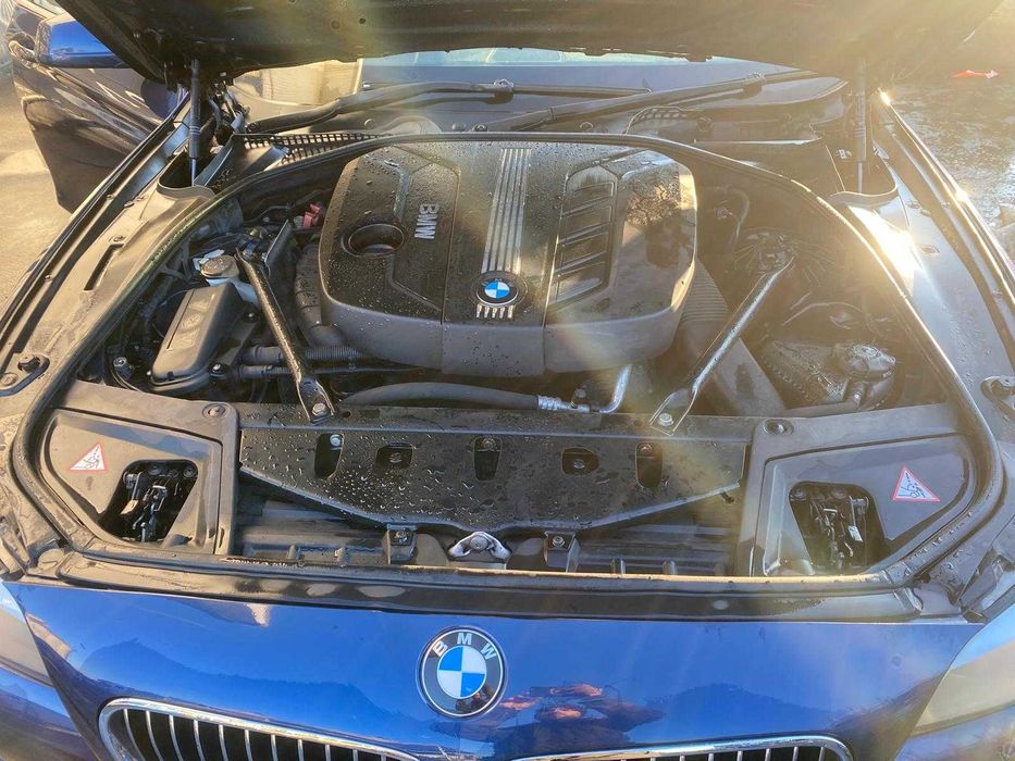 Dezmembrez BMW seria 5 F10/F11 520D/530D/N47D20O1/N57/usa/haion/faruri/interior/volan/jante/stopuri/faruri